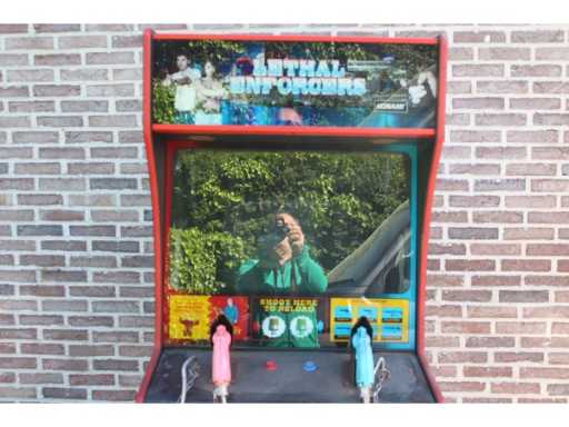 Konami Lethal Enforcers arcade