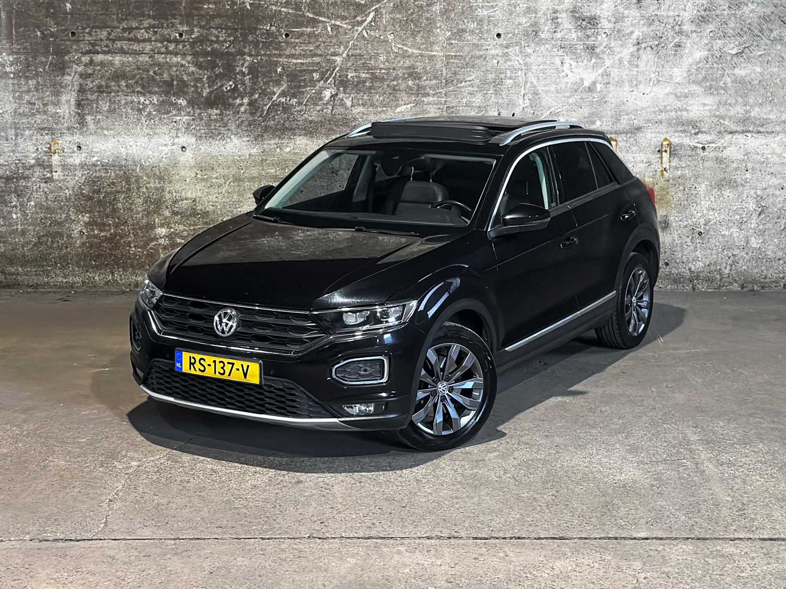 Volkswagen T-Roc 1.0 TSI Style 116pk 2018 (Origineel-NL), RS-137-V