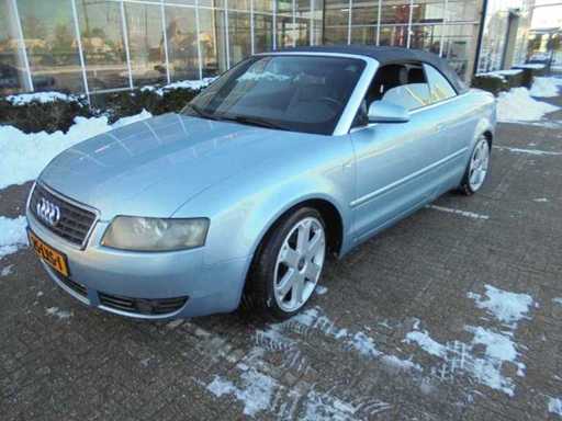 Audi - 2002 - A4 Cabriolet - 2.4 V6 Exclusiv - 25-LXS-1