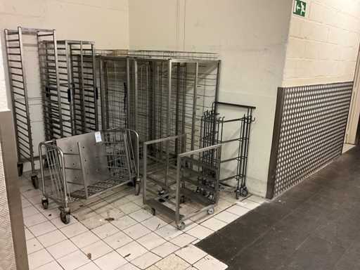 Vari carrelli da pavimento (8x)