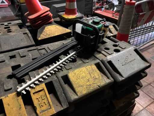 2006 Power plus POW6125 Hedge Trimmer