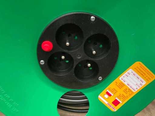 Vynckier 3x1.5 mm2 Extension Cable Reel