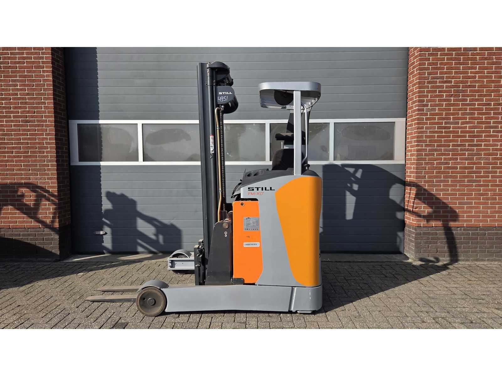 Still – FMX17 1700KG – Reach forklift – 2015