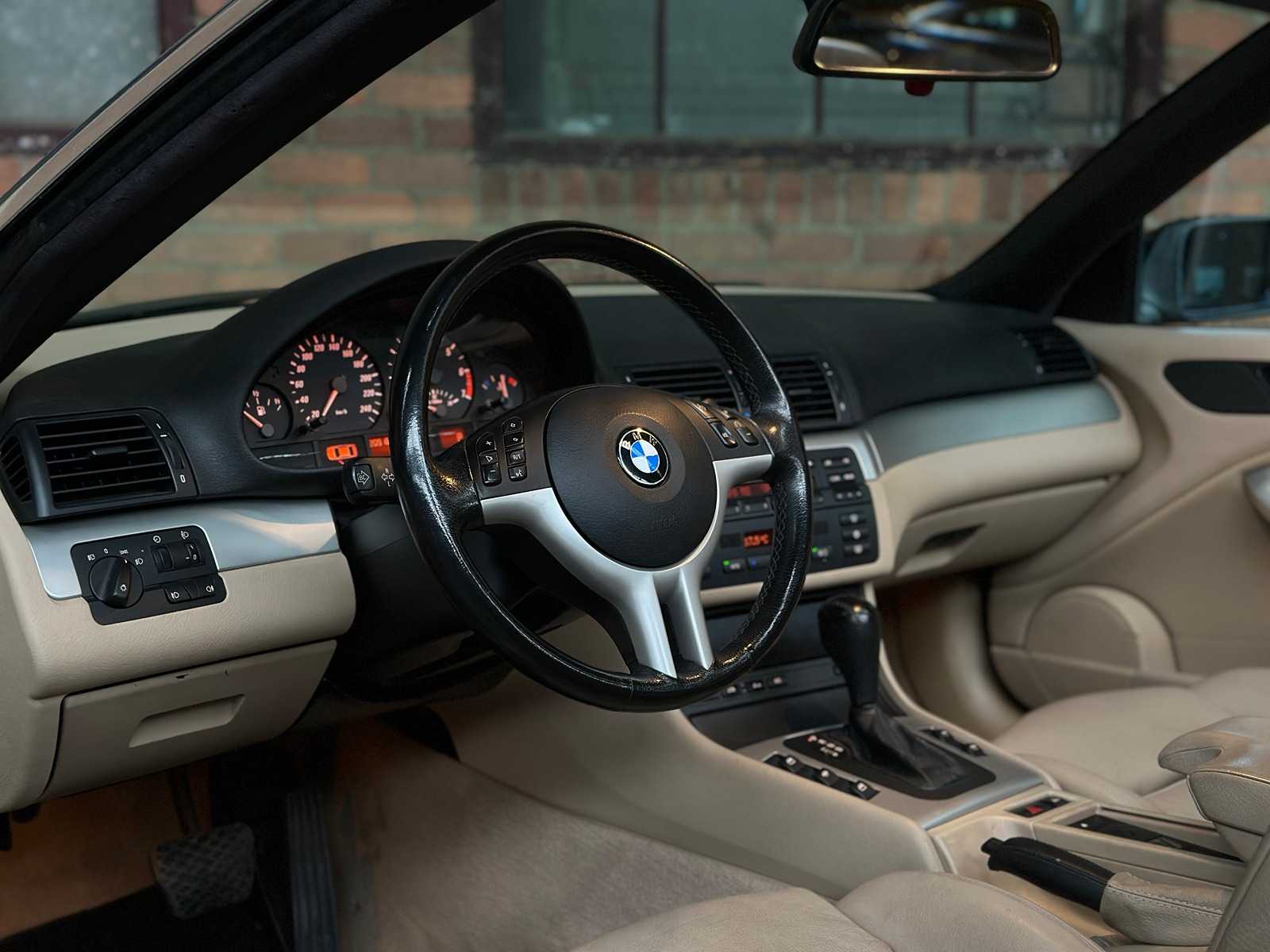 BMW 325Ci Executive 192pk 2002 (Origineel-NL) 3-serie Cabriolet (Hardtop + Softtop), 11-JP-PG