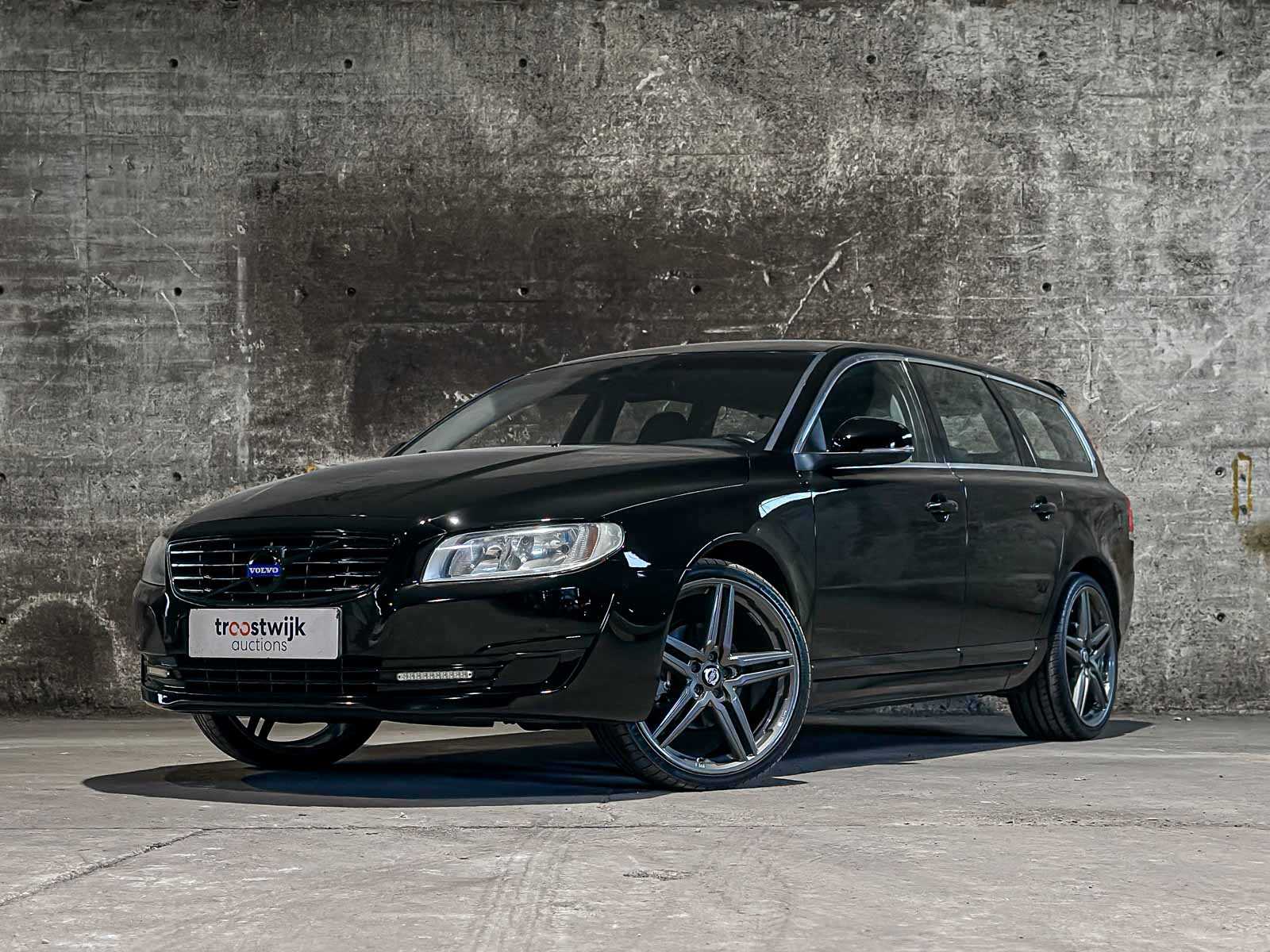 Volvo V70 2.0 T5 Summum 241pk 2017, Z-082-HJ