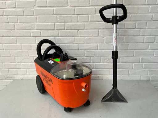 Odkurzacz do prania Kärcher Puzzi 100 2013