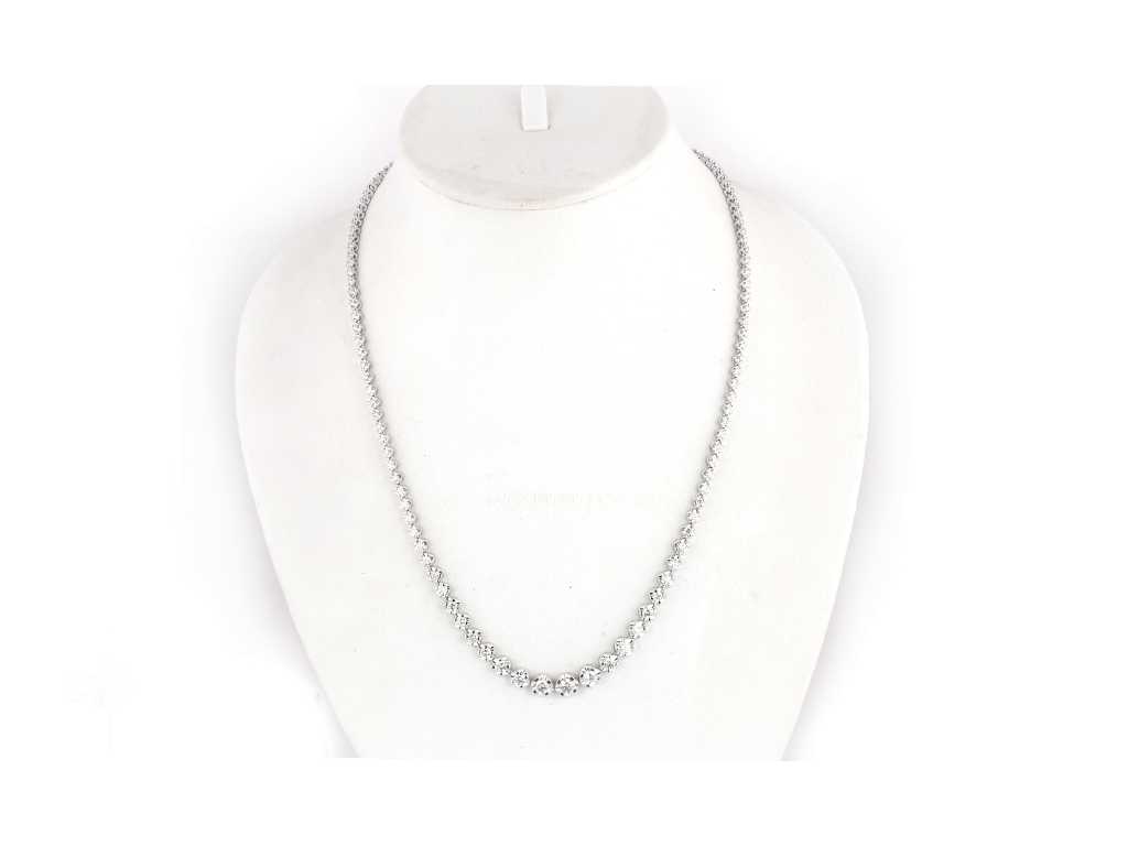 18 KT White gold Necklace With 5.12Cts Natural Diamonds
