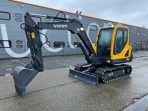 Escavatore Midi Volvo EC55B 2010