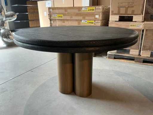 Tavolo da pranzo con macaron interni Richmond