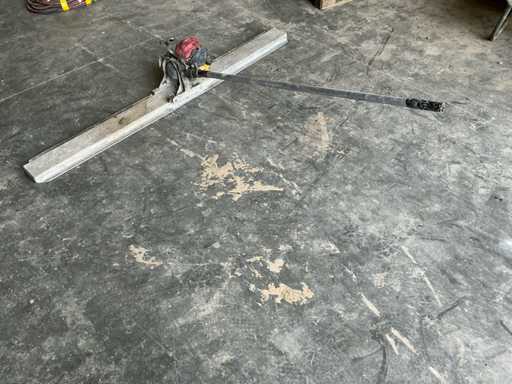 Vibrating trowel Other concrete accessories
