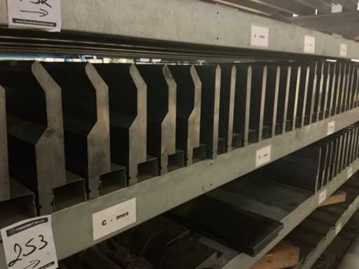 LVD Batch R/C/D and P knives