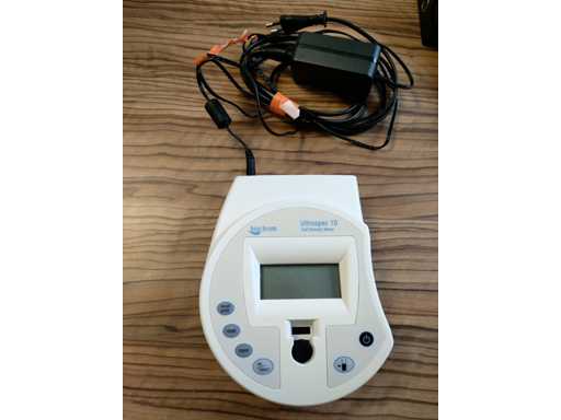 Biochrom - 2020 - ULTROSPEC 10 - Cell Density Meter