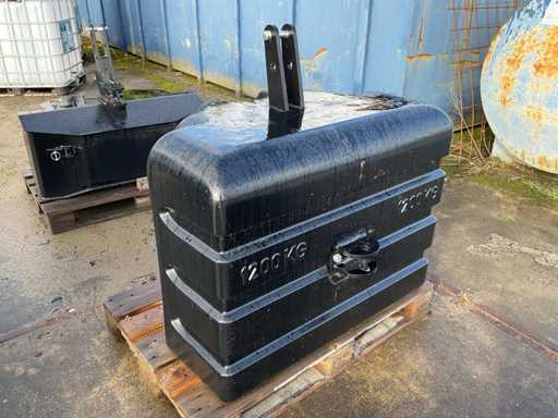 Poids avant 1200kg