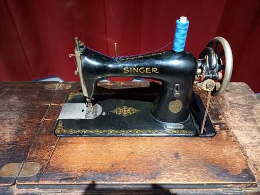 Antique Singer – Nähmaschinen