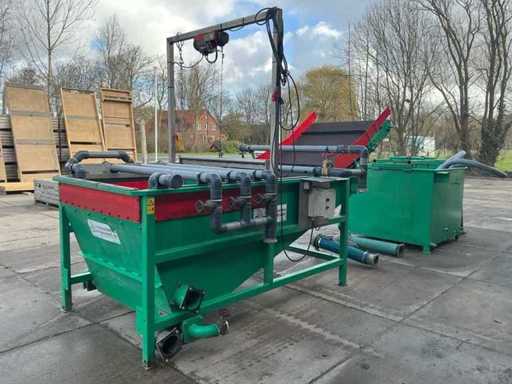 Machines Steenvoorden installation industrielle de lavage/rinçage avec baril d’eau et treuil électrique