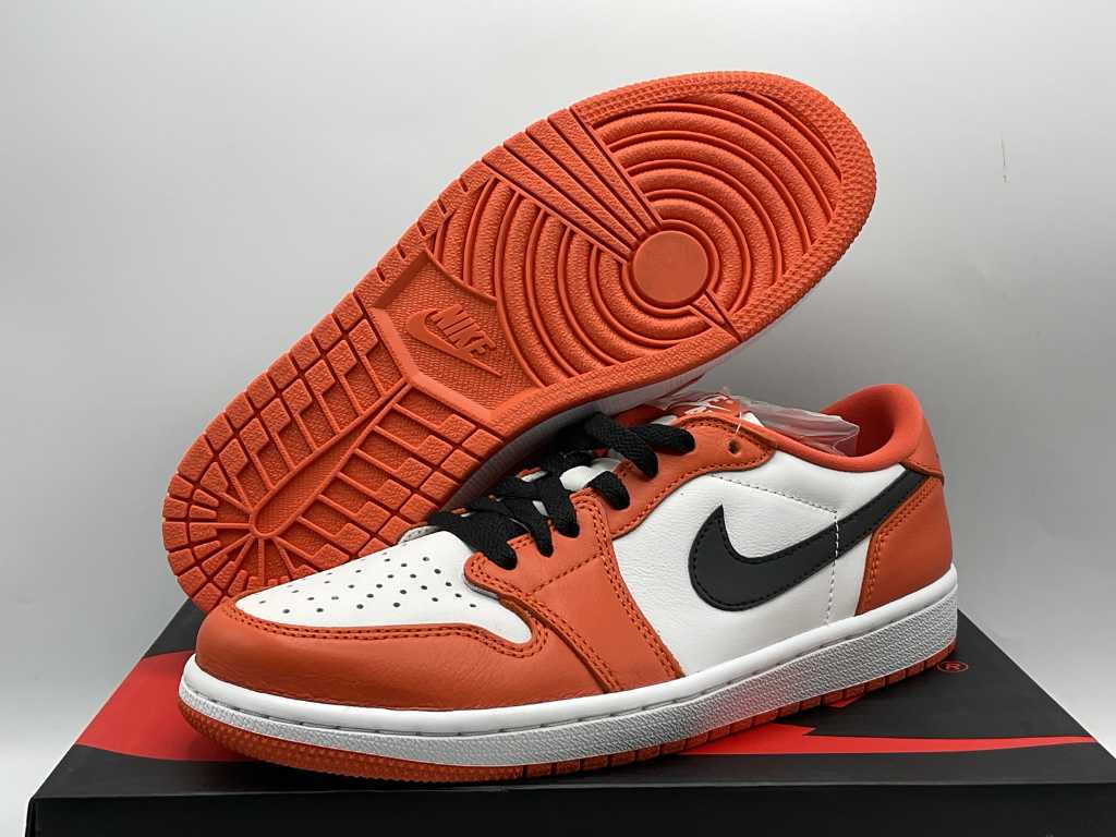 Nike Air Jordan 1 Low OG Starfish Sneakers 42