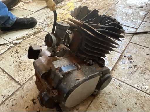 Yamaha 125 Engine Part