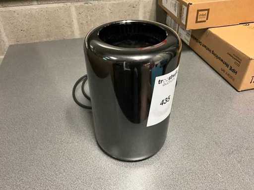 Apple Mac Pro pcb equipment