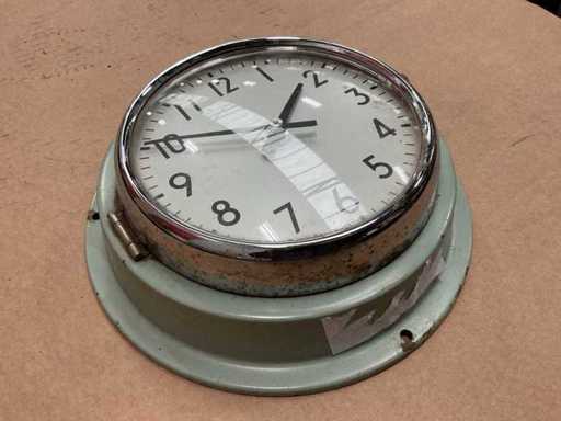 Zegar Citizen Vintage w navy.