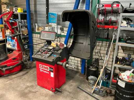 Dispozitiv de echilibrare a anvelopelor Explora CEMB C72