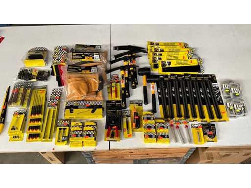 Benson Mix wiele ró?nych narz?dzi r?cznych i akcesoriów