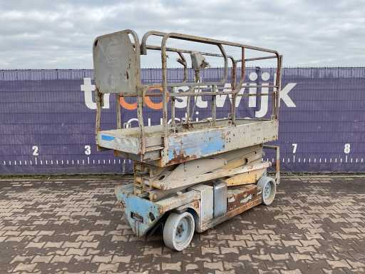 2005 - MEC - 2633ES - Scissor lift