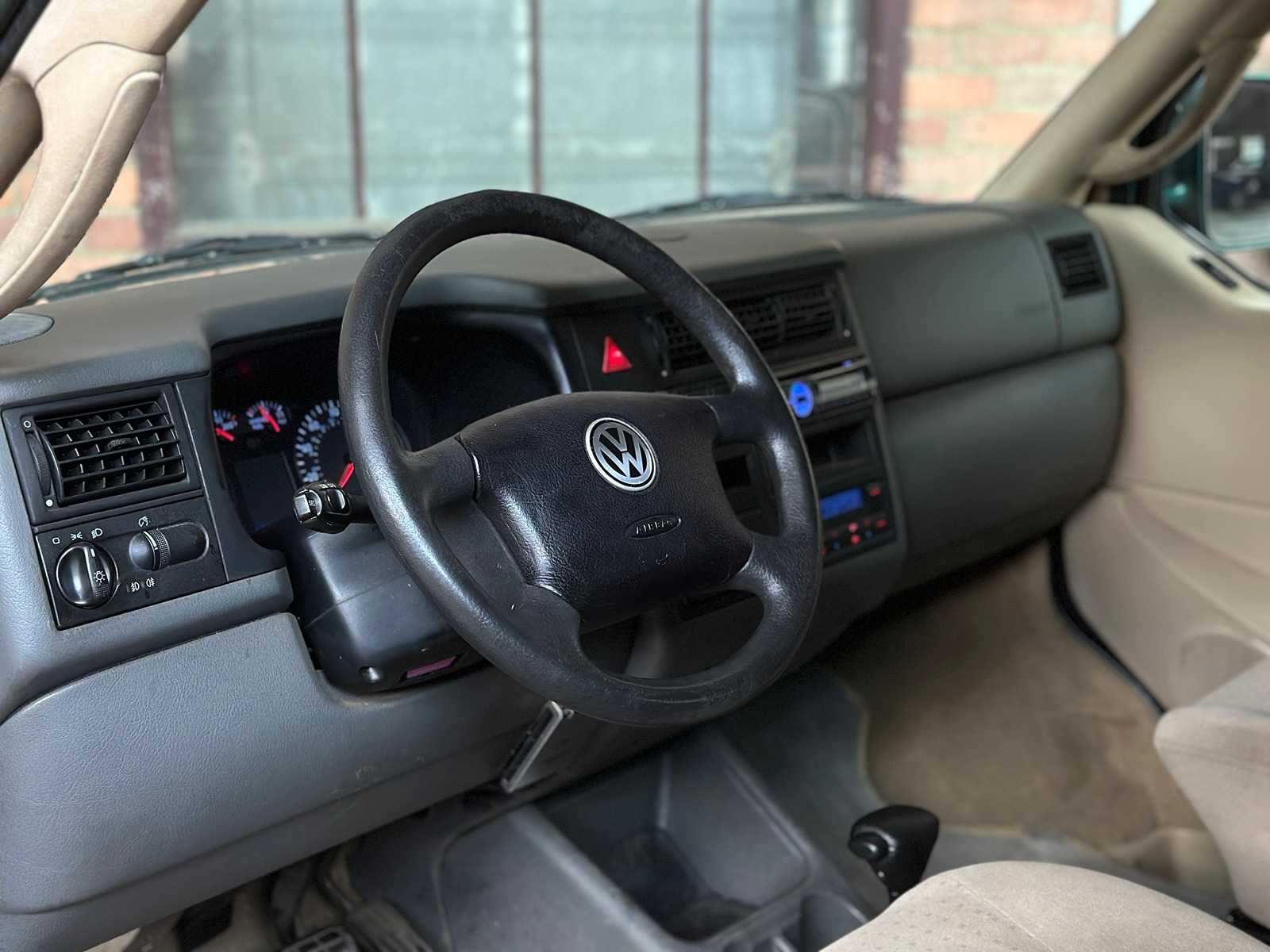 Volkswagen Multivan VR6 2.8 V6 204pk 2003 Youngtimer