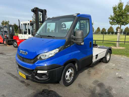 2014 Iveco Daily Daily 40C17 3.0 300 BE opleggertrekker