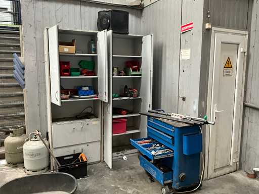 Lot de divers outils à main