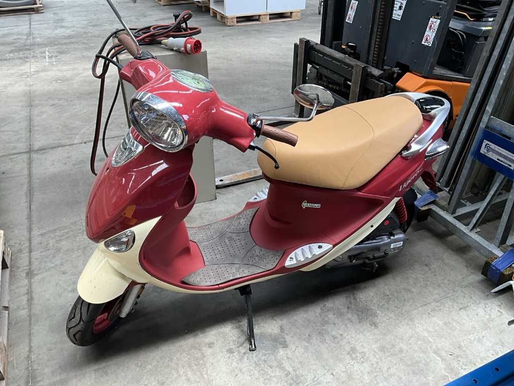 Scooter PGO Ligero 50