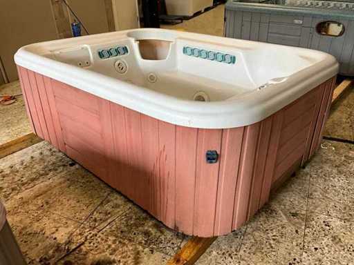 Great Lakes Jacuzzi