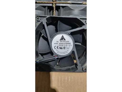 DELTA ELECTRONICS AFB1212HHE-F00 Ventilateurs DC