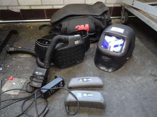 3M - Adflo - Motor-driven breathing system with welding helmet