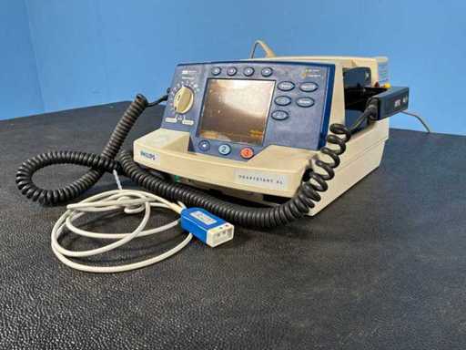 Philips - Heartstart XL - Defibrillator - 2004
