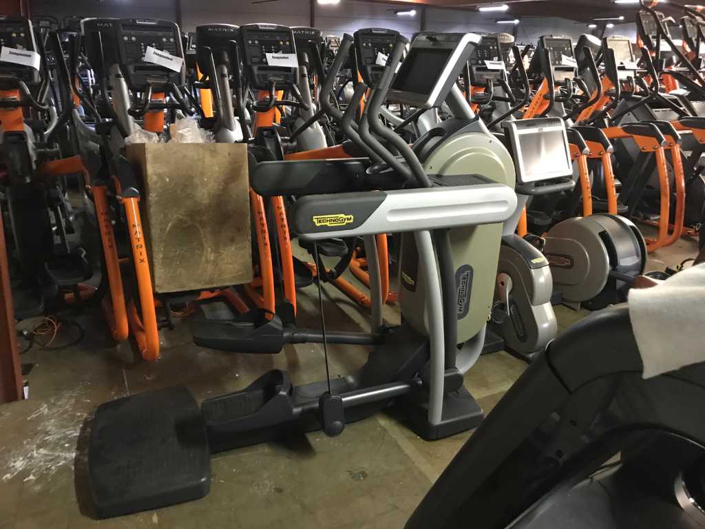 Technogym crosstrainer excite discount 700