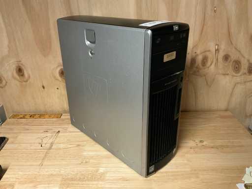 Ordinateur de bureau - Hewlett-Packard - Station de travail HP xw6600