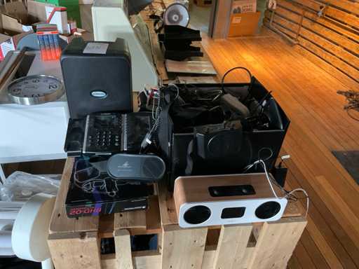 Batch of various Electronics