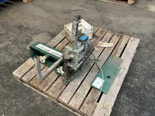 Machine à alimenter des cartes Propak