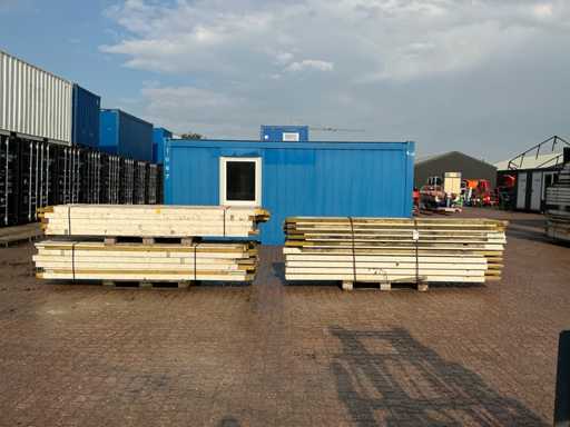 Lot de profilés en maçonnerie