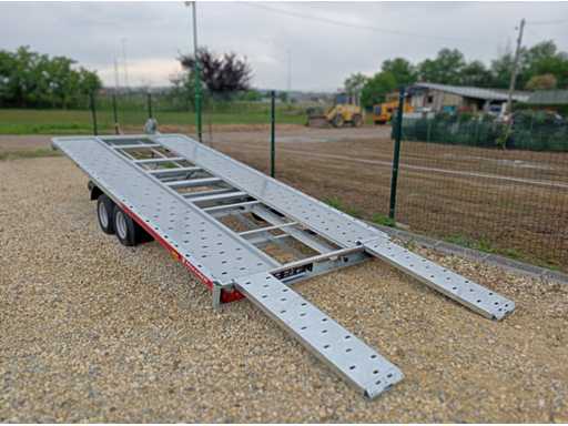 NEW - Temared - Carkeeper 4520 - Car transporter