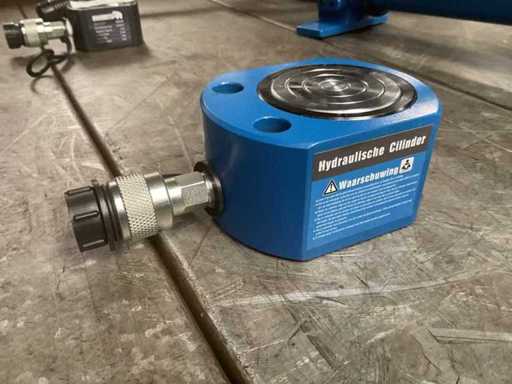 Mammuth MFL30 Hydraulic Lift Cylinder