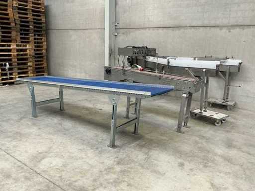 Roller conveyor (3x)