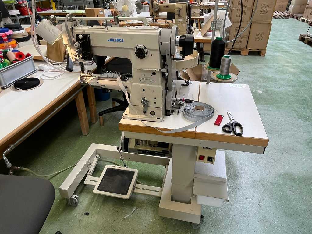 1996 JUKI DSC-245-4 Sewing Machine