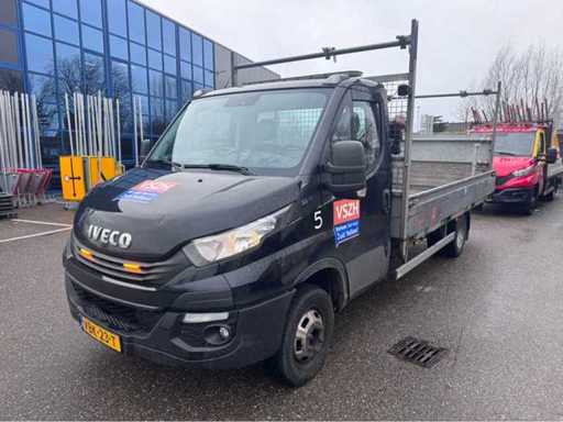 Véhicule commercial quotidien Iveco