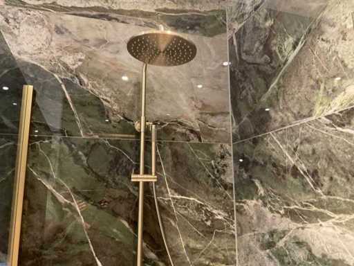 Miscelatore termostatico per docce