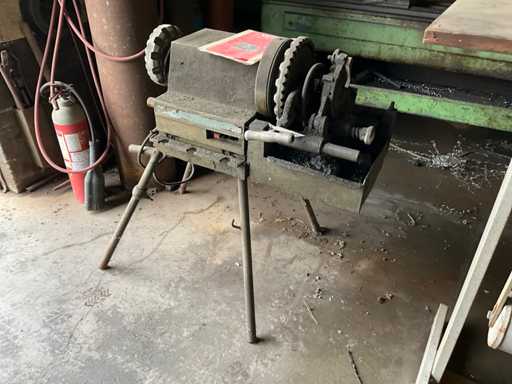 Mașină de threading Vitrax 604