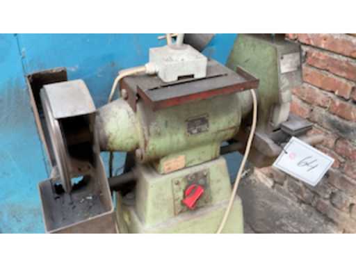 9dbfc623-d397-4157-a3b6-fc74bf008c04.mp4