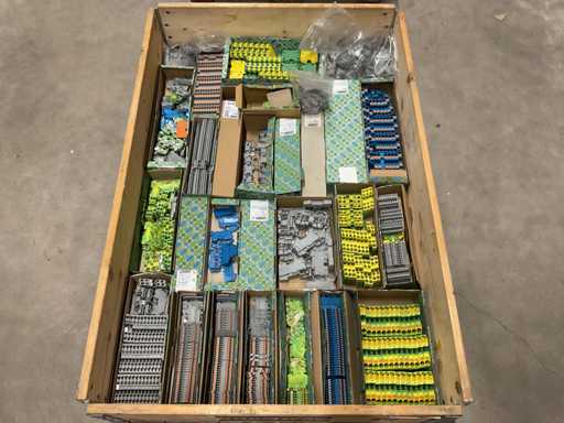 Partij Phoenix Contact installatiemateriaal