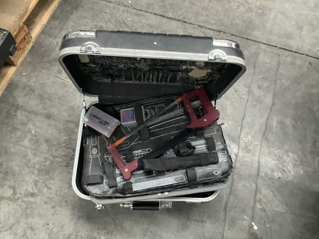 Tool case KRAFTWERK JUNIOR with contents