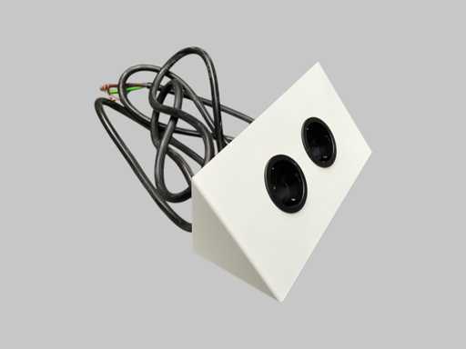 Eckfassung matte weiß